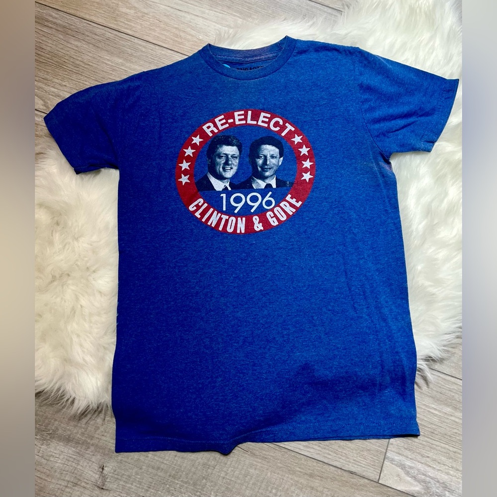 UO | Vintage Retro Election ‘Clinton Gore 1996” Adult Unisex Tee (S)